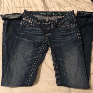 Cruel girl Abby 26x35